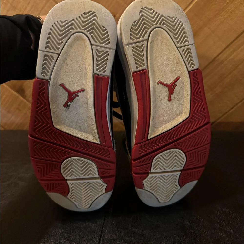 AIR JORDAN DUB ZERO GS
"WHITE / FIRE RED" - Picture 7 of 8